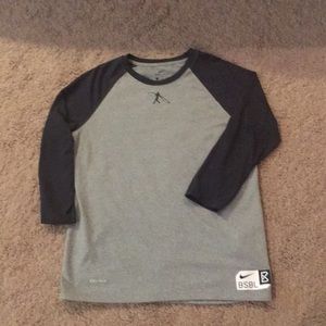Nike Boys Large Shirt